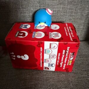 Sonix Peeker hello Kitty and Friends — SECRET!!